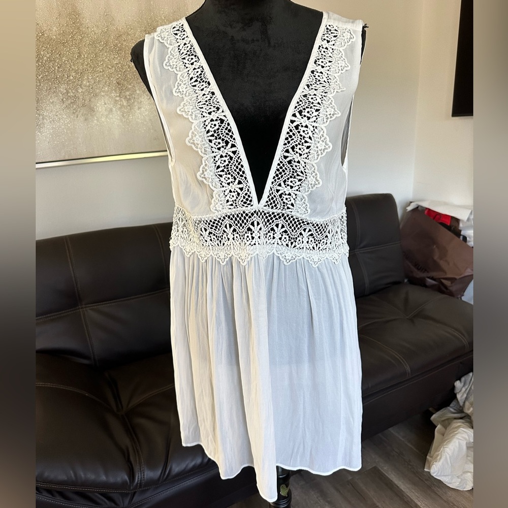 New Forever 21 lace swim cover-up